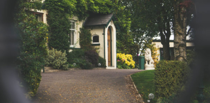 photo-1444676632488-26a136c45b9b